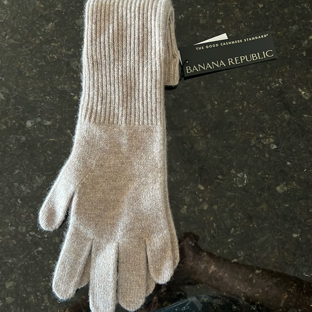 Cashmere gloves